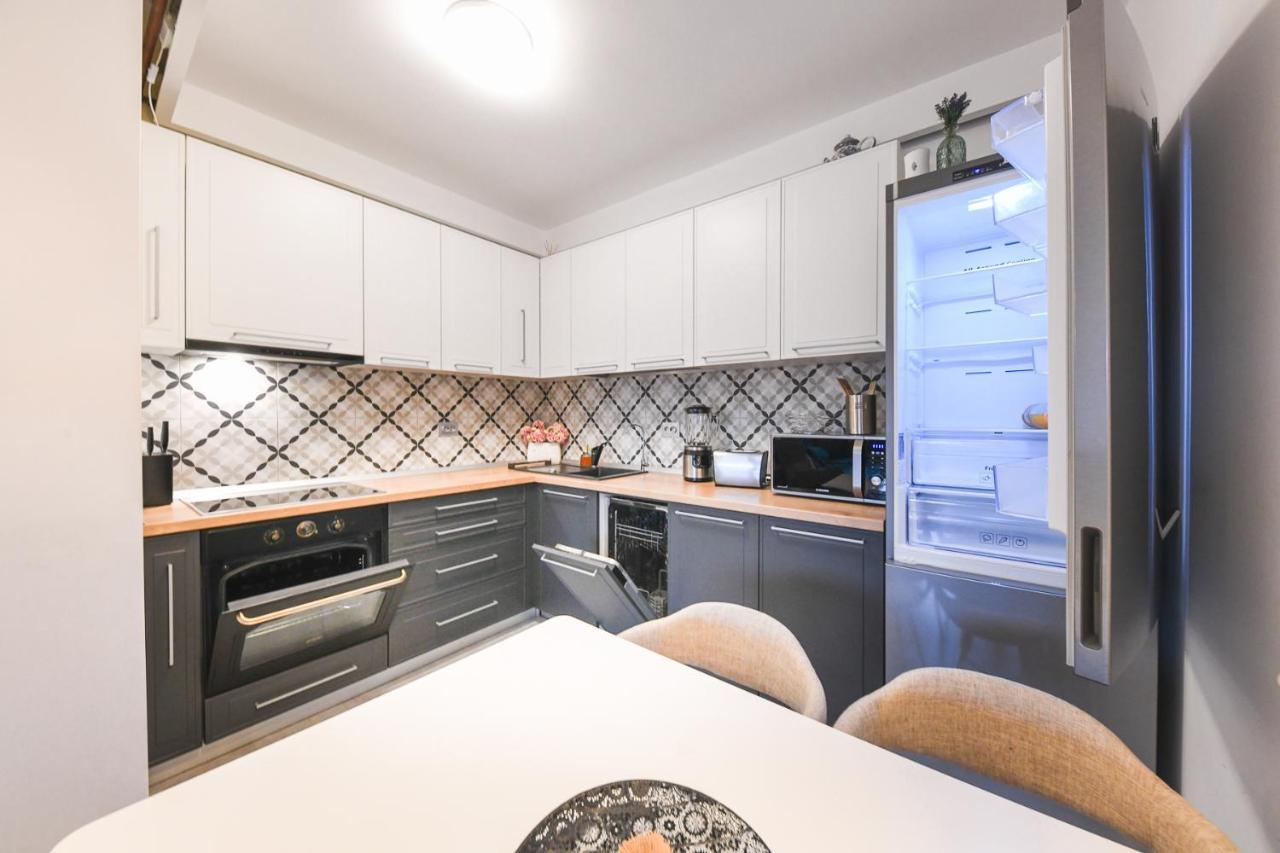 Grand Park Rose Iulius Mall Appartement Cluj-Napoca Buitenkant foto